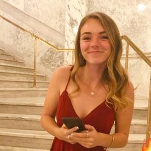 Meet your Posher, Taylor